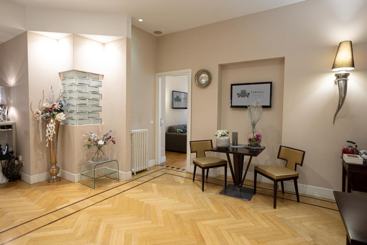 Cardilli Luxury Rooms Rome Bagian luar foto