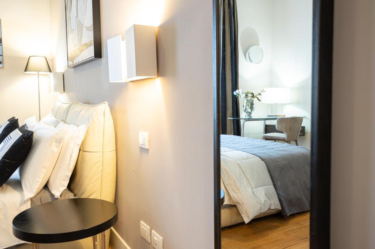 Cardilli Luxury Rooms Rome Bagian luar foto