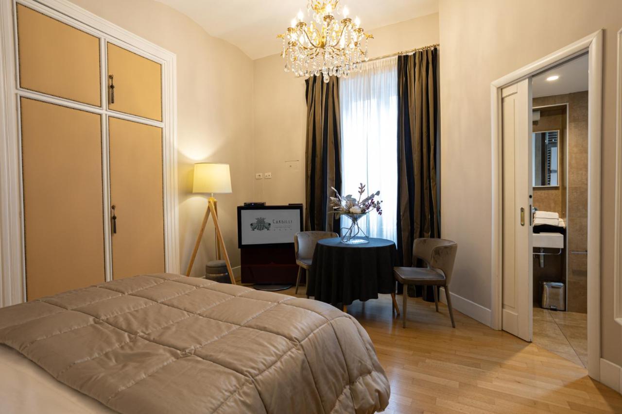 Cardilli Luxury Rooms Rome Bagian luar foto