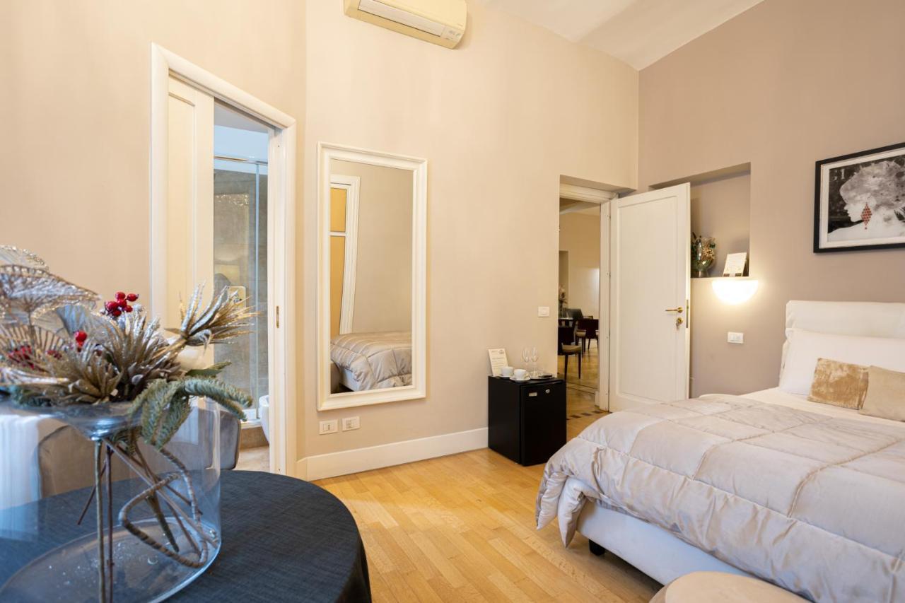 Cardilli Luxury Rooms Rome Bagian luar foto